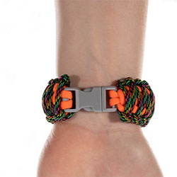 Two color king cobra paracord bracelet final product
